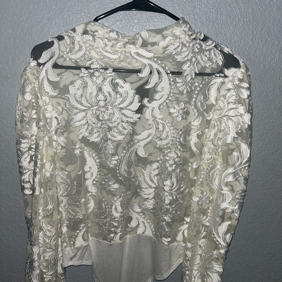 Fashion Nova White Lace Women Top - Picture 4 of 4